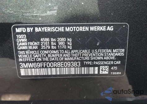 2024 BMW 3 Series 330I z USA, uszkodzony, nr VIN 3MW69FF00R8E09383